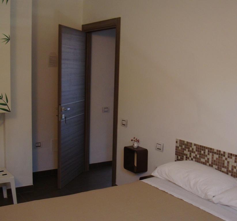 B&B Verziere Iesi Bilik gambar